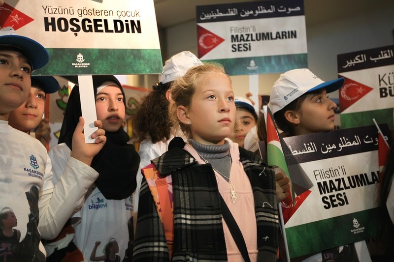 'Hanzala Cesaret Ödülü' sahibi Filistinli kız gözaltına alındı